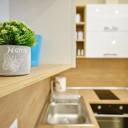 Luxury Nevena - Bogoridi Super Centre Apartmán *